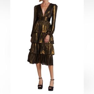 WAYF Size XS Metallic Tiered Midi Dress